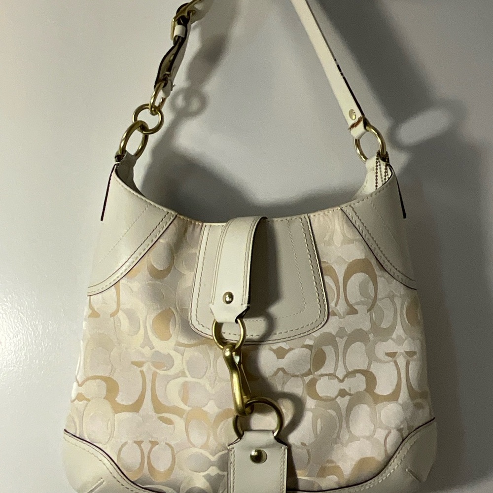 [Coach] White Canvas Shoulder Bag
